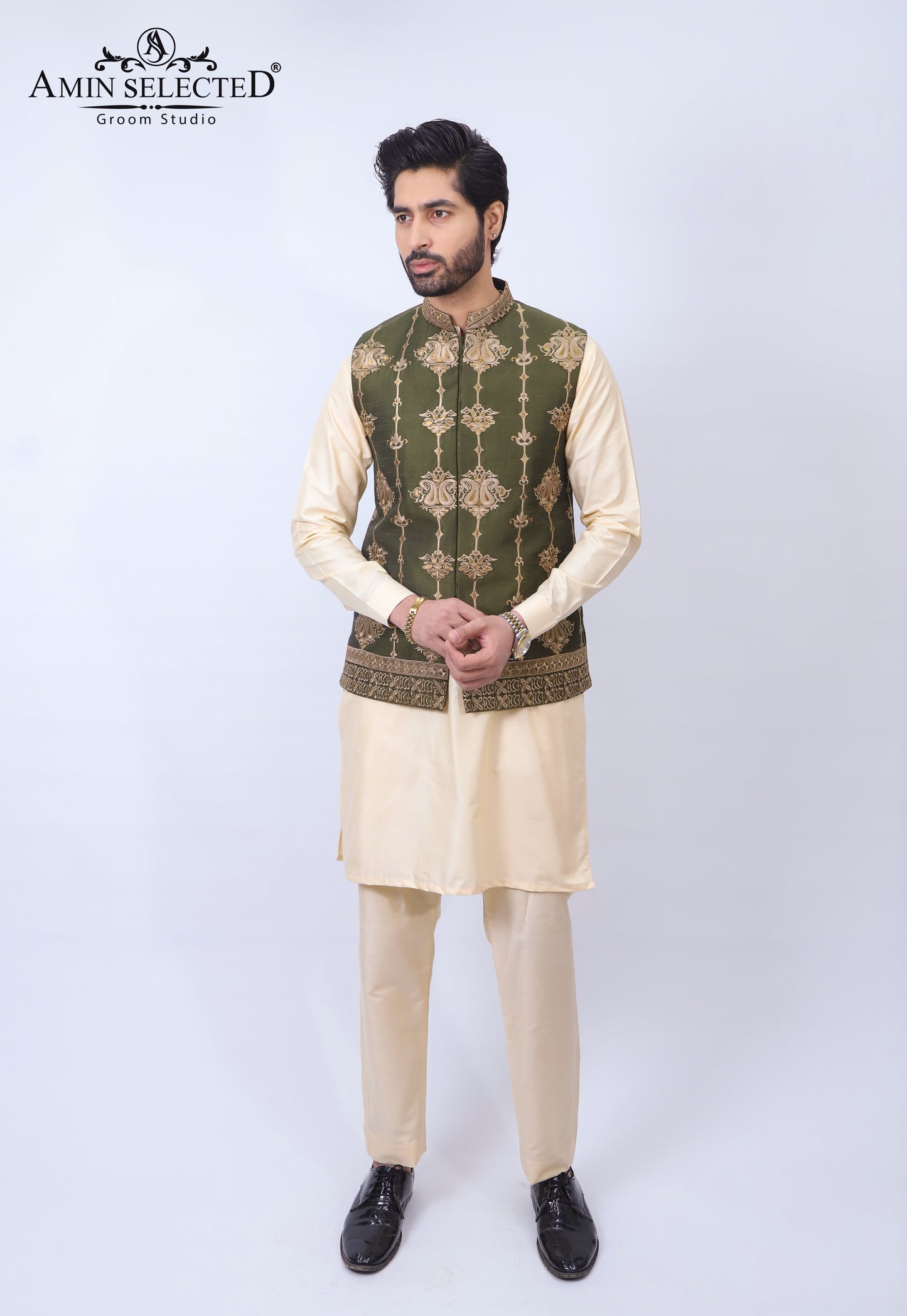 Embellished ban green jaquard waistcoat - Amin Selected