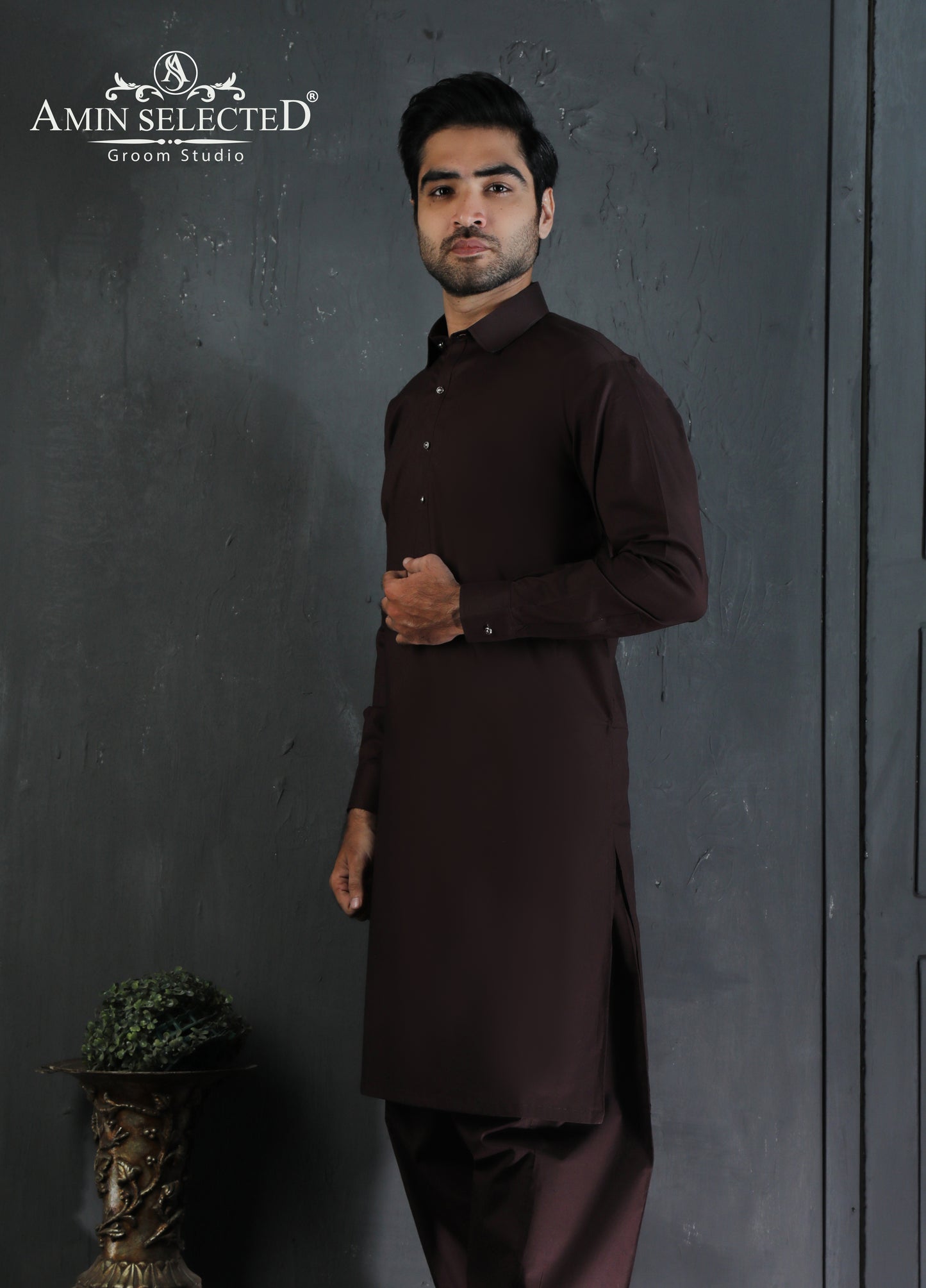 AS-01 - Amin Selected