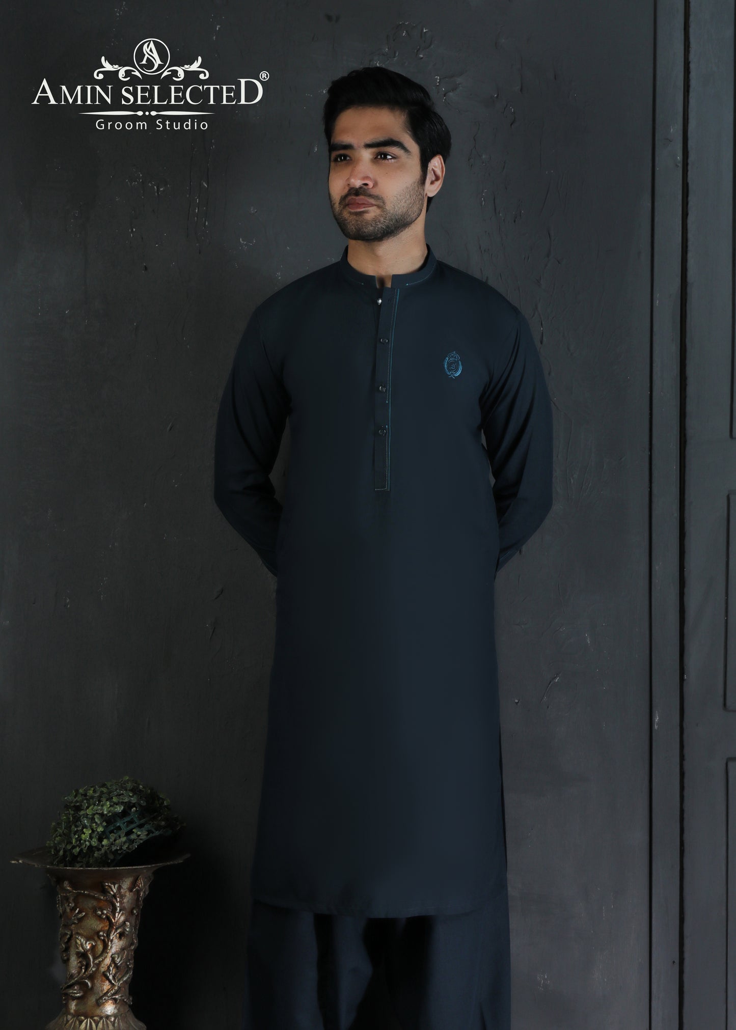 AS-04 - Amin Selected