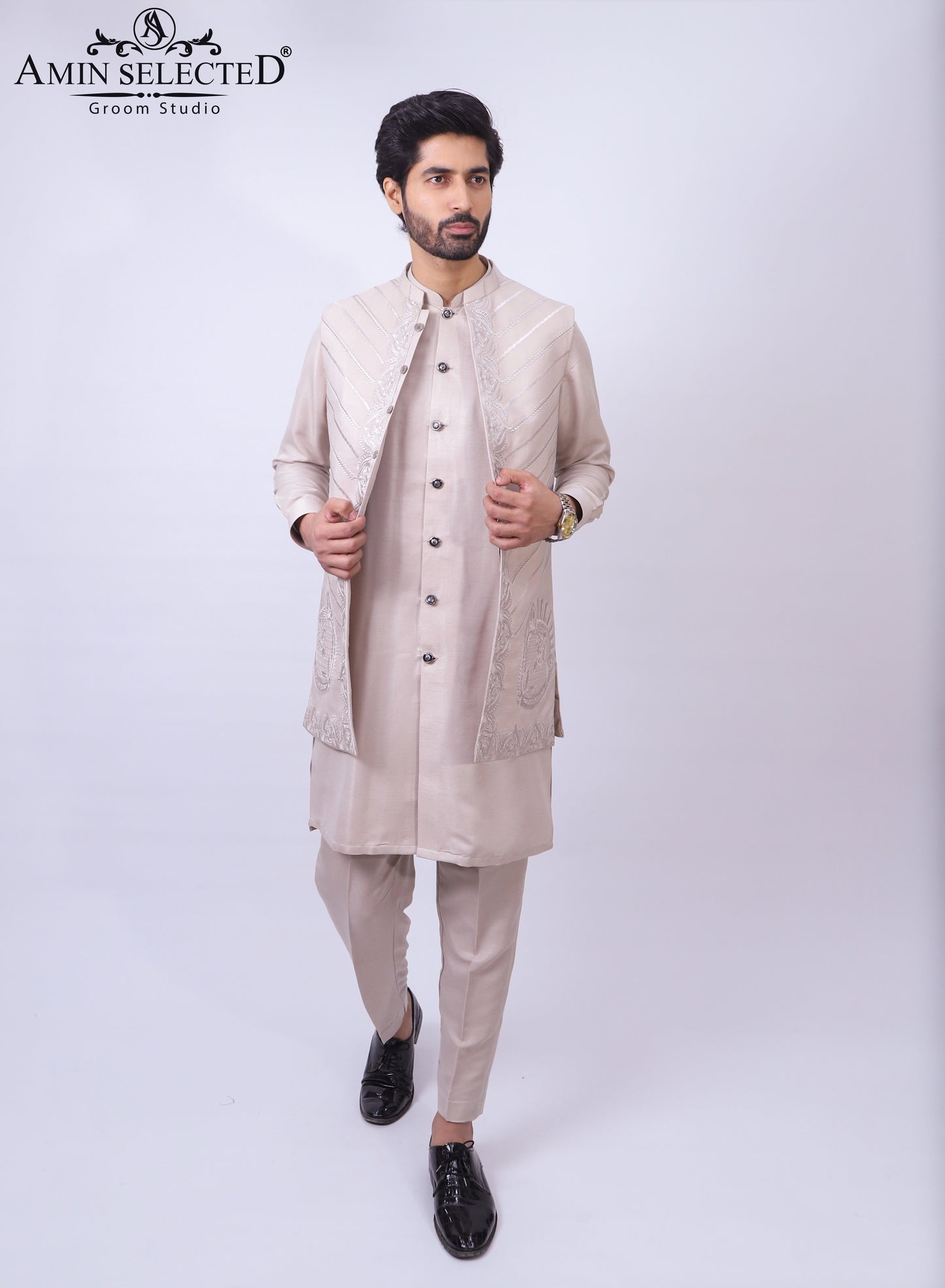 Creamy Jacket with Front Open Look - Amin Selected