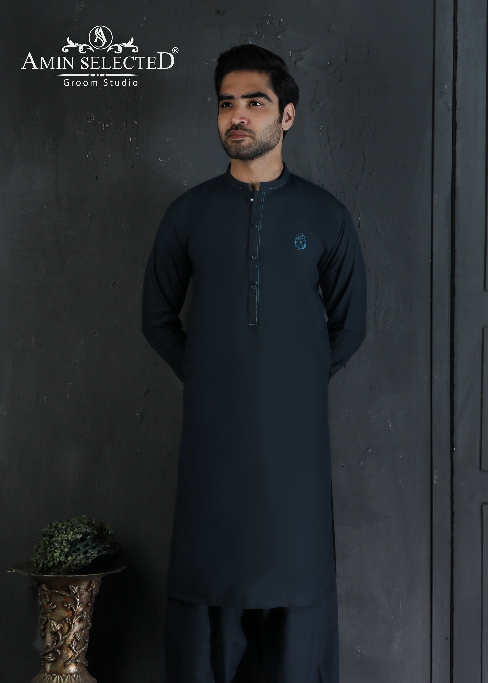 AS-04 - Amin Selected 