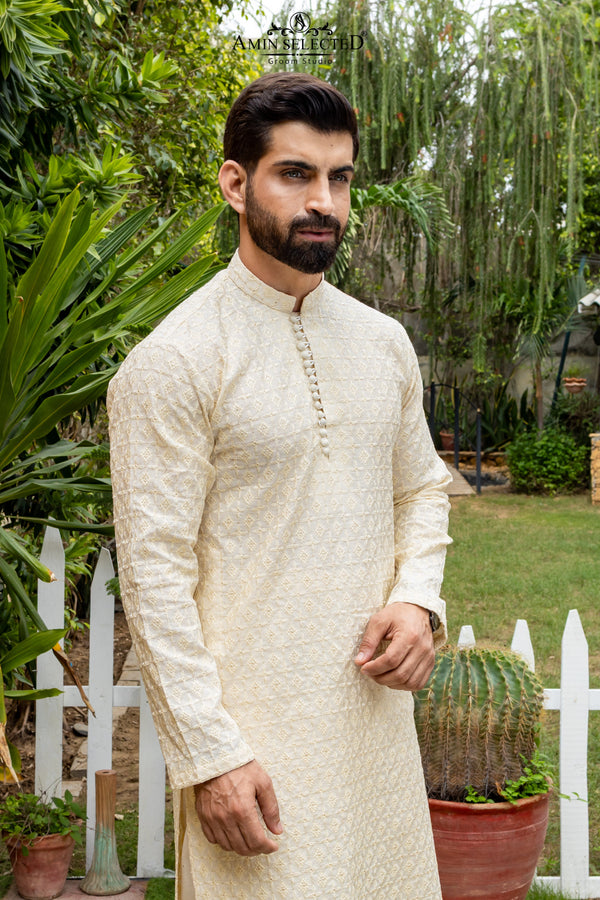 AK 03 CREAM EMBROIDERED KURTA PAJAMA - Amin Selected 