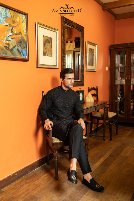 AS 02 BLACK EMBROIDERED KURTA PAJAMA - Amin Selected 