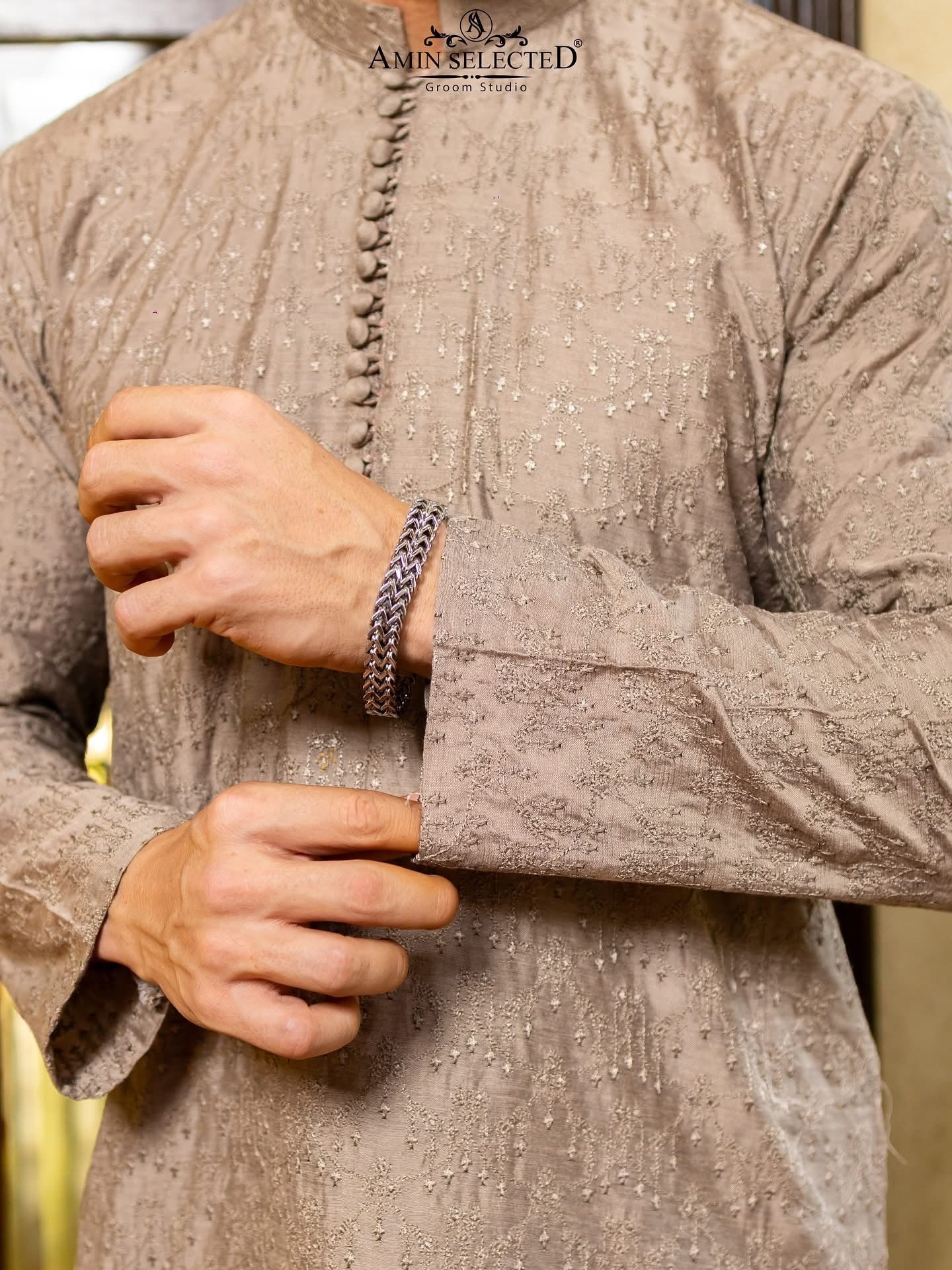 GH 01 MUD GREY EMBROIDERED KURTA PAJAMA - Amin Selected 