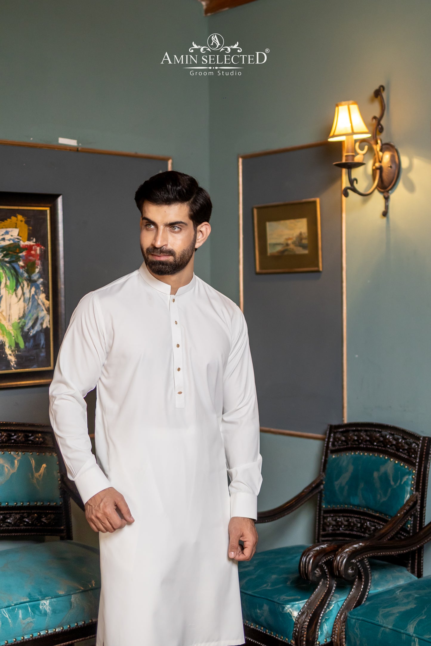 Premium Pristine White Kurta with Gold-Tone Accents - Amin Selected 