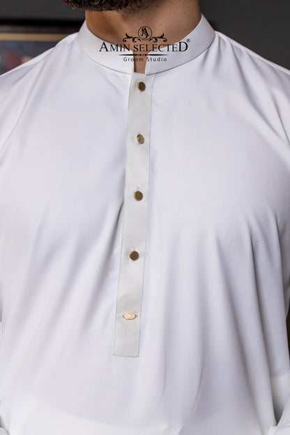 Premium Pristine White Kurta with Gold-Tone Accents - Amin Selected 
