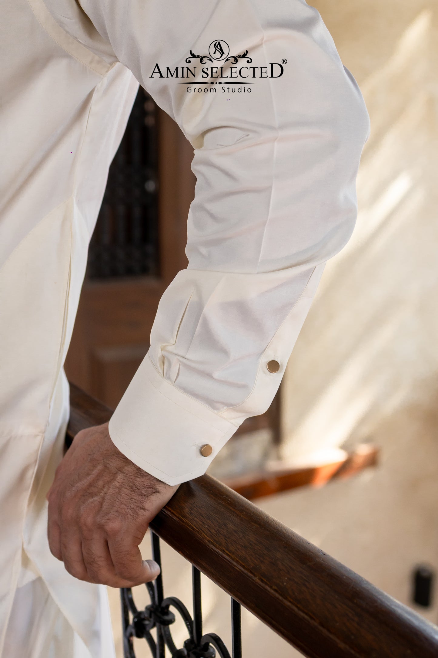 Premium Ivory Kurta with Gold-Tone Accents - Amin Selected 