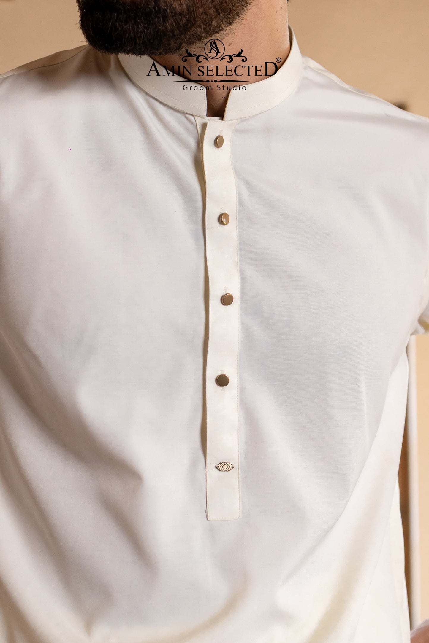 Premium Ivory Kurta with Gold-Tone Accents - Amin Selected 