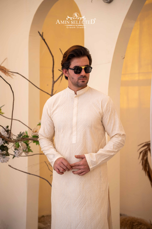 Off-White Embroidered Kurta Pajama - Amin Selected 